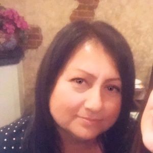 Meet your Posher, Elisa